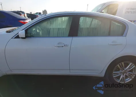 2013 Infiniti G37 Journey z USA, uszkodzony, nr VIN JN1CV6APXDM716287